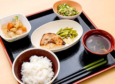 はじめまして、食彩倶楽部です。