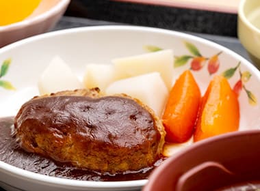 はじめまして、食彩倶楽部です。